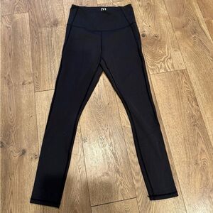 Women’s IVL Black High-Waisted Leggings